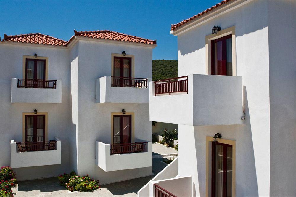 Laza Beach Inn Hotel Skala  Exterior photo